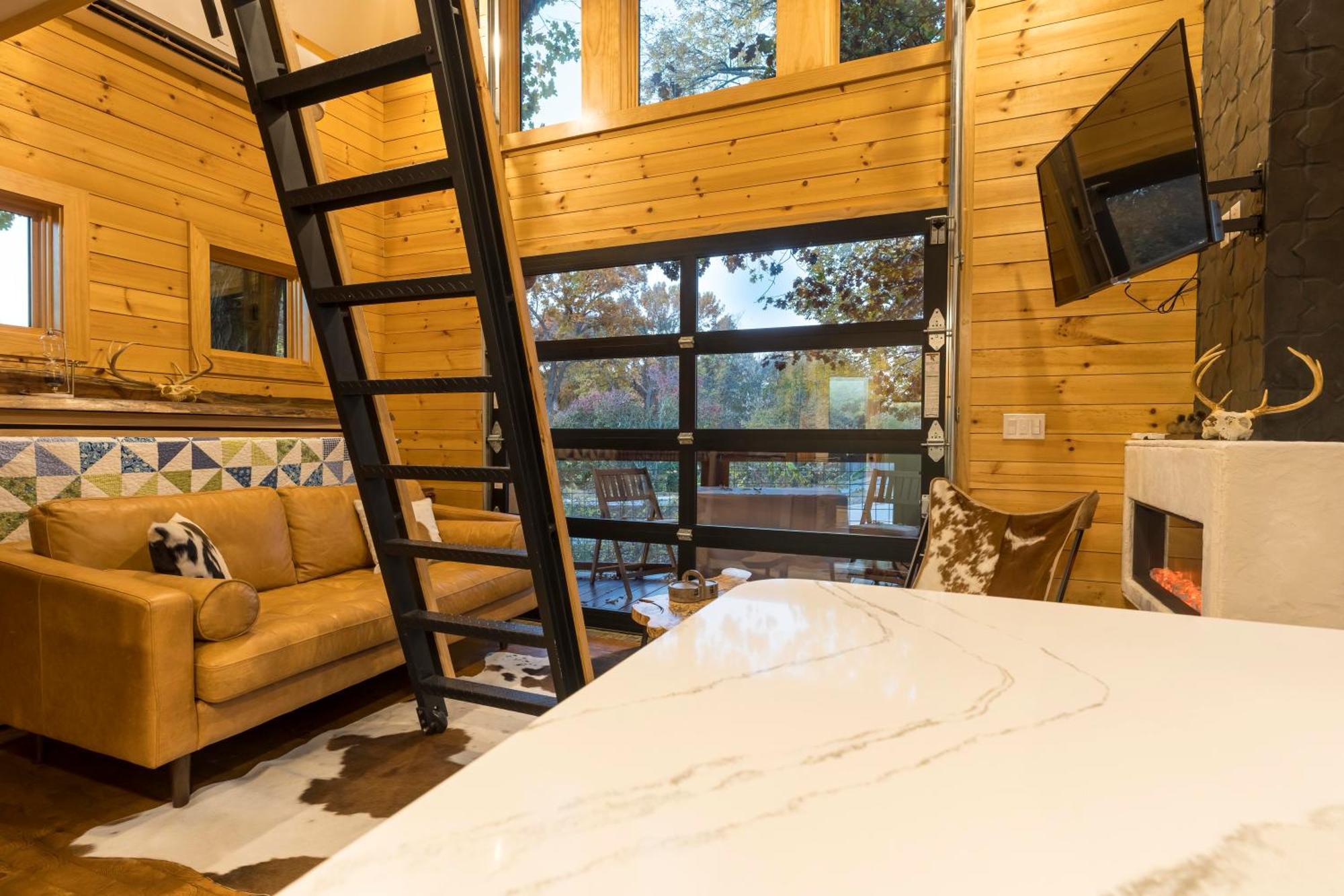 The Tree House In Бентонвіль Екстер'єр фото