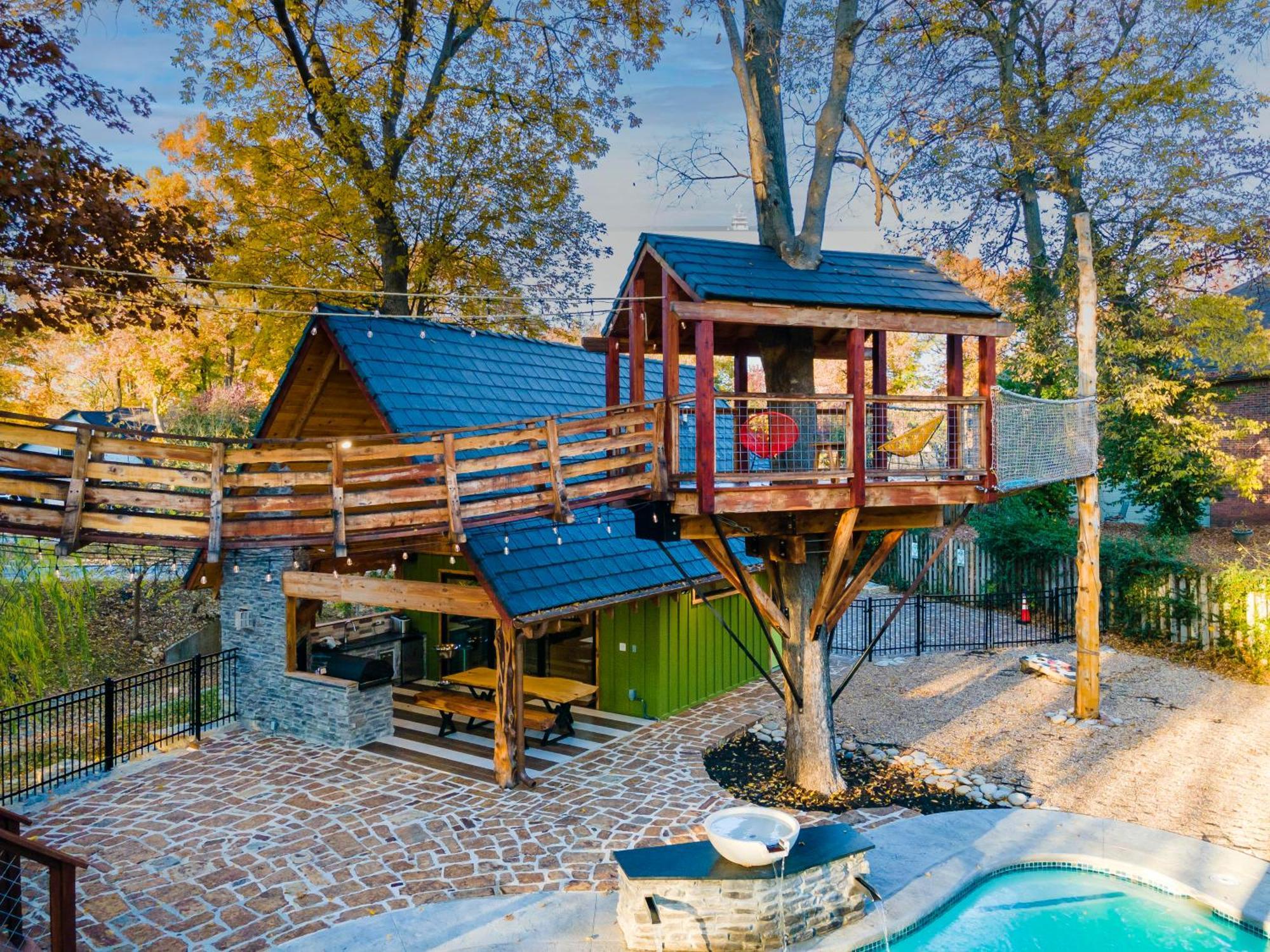 The Tree House In Бентонвіль Екстер'єр фото
